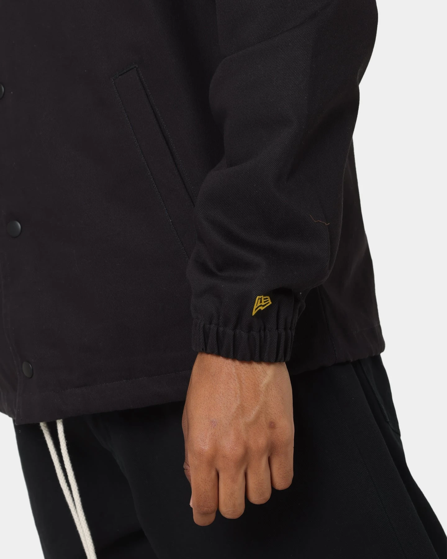 New Era San Diego Padres Heritage Coach Jacket Black 10 New Era San Diego Padres Heritage Coach Jacket Black - Image 10