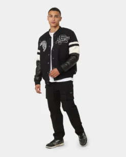 Carré Leo Varsity Jacket Black -Champions Style 02041924 YB001 mens 0030