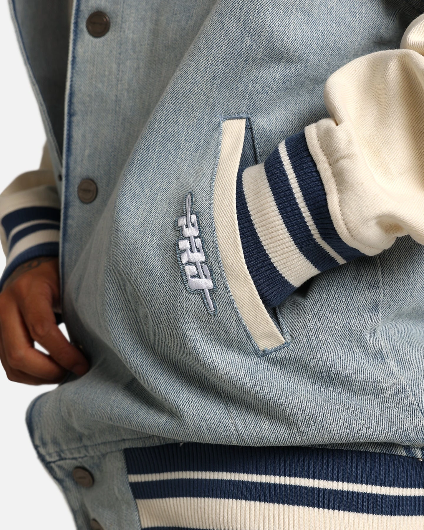 Pro Standard Dallas Cowboys Varsity Denim Jacket Denim/Linen 12 Pro Standard Dallas Cowboys Varsity Denim Jacket Denim/Linen - Image 12