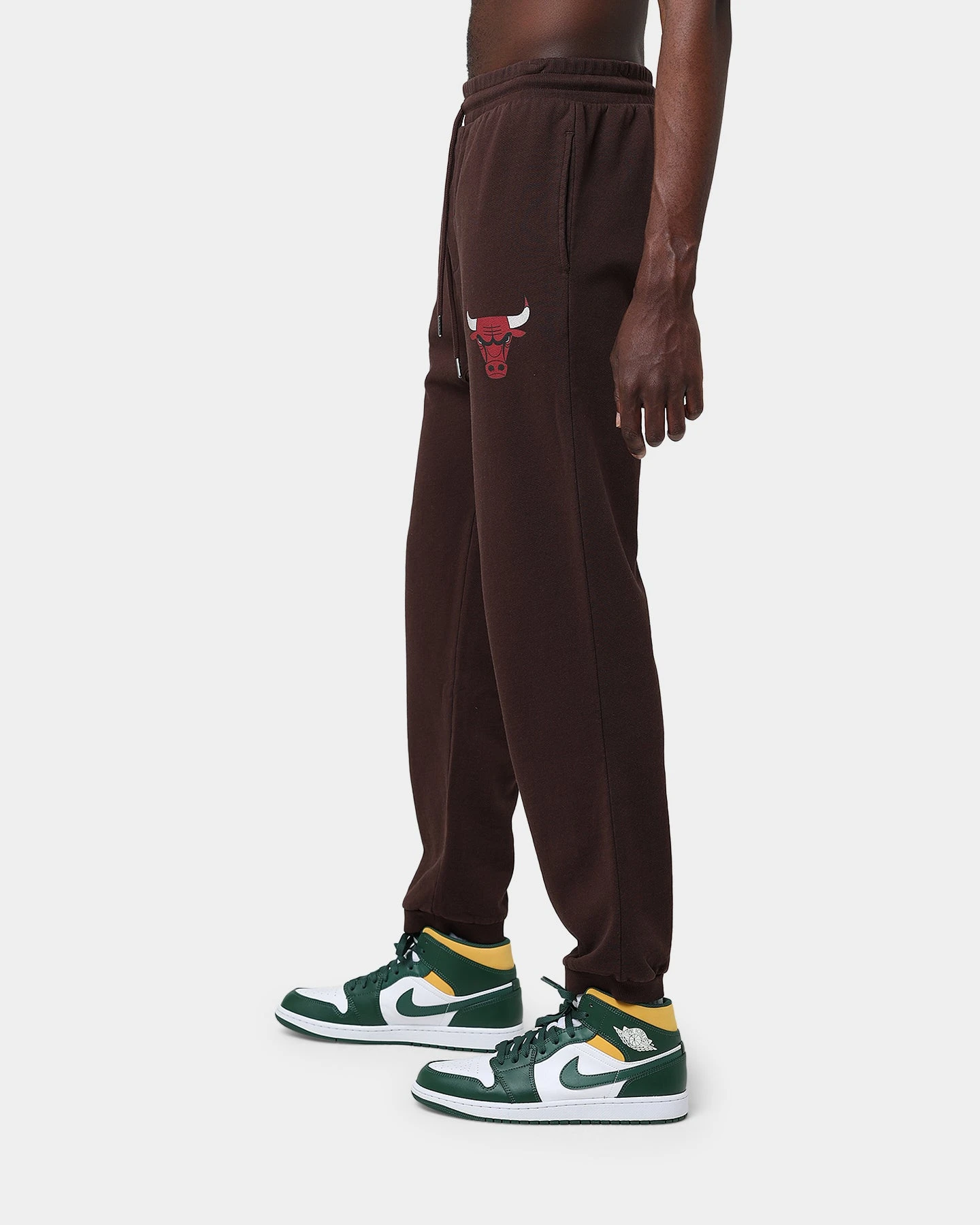 Mitchell & Ness Chicago Bulls Lux Brown Sweatpants Baroque Brown 6 Mitchell & Ness Chicago Bulls Lux Brown Sweatpants Baroque Brown - Image 6