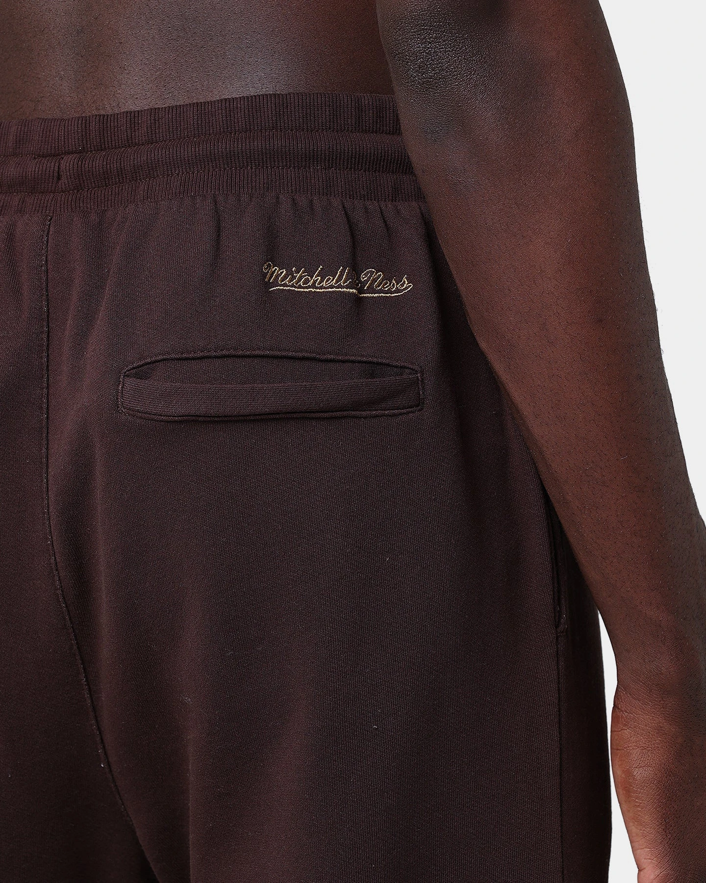 Mitchell & Ness Chicago Bulls Lux Brown Sweatpants Baroque Brown 8 Mitchell & Ness Chicago Bulls Lux Brown Sweatpants Baroque Brown - Image 8