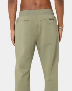 Carre Premium Motion Sweat Pants Army Green -Champions Style 03008517 YA400 mens 0080