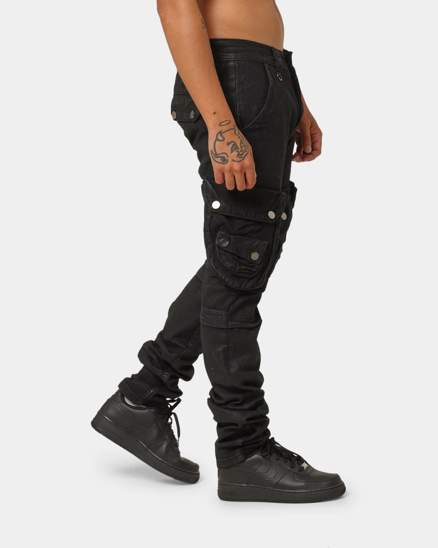 MNML Waxed Denim Cargo Pants Black 5 MNML Waxed Denim Cargo Pants Black - Image 5