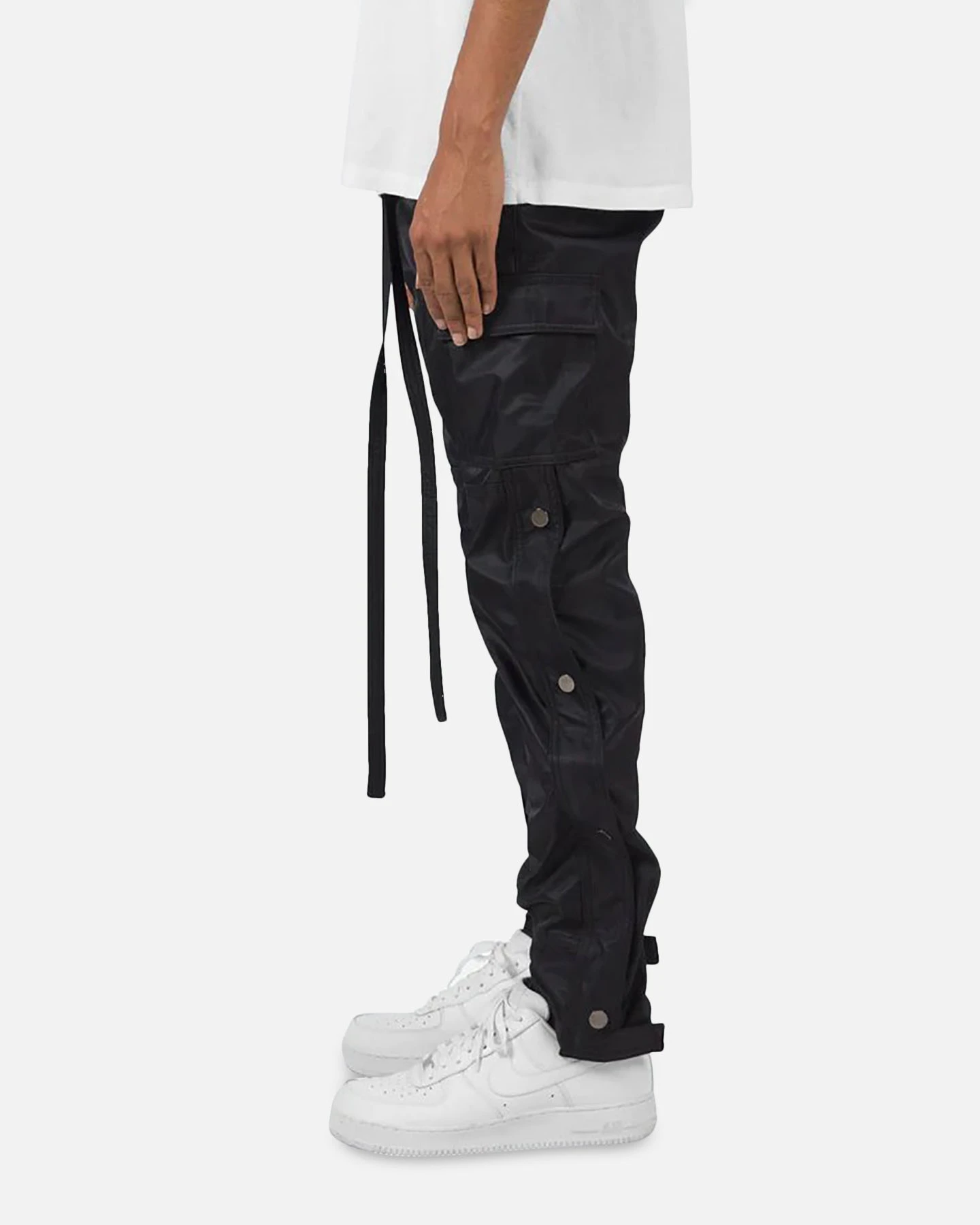 MNML Snap Zipper II Cargo Pants Black 5 MNML Snap Zipper II Cargo Pants Black - Image 5