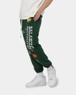 Loiter Peace Walker Trackpants Green -Champions Style 03010473 YG600 mens 0060