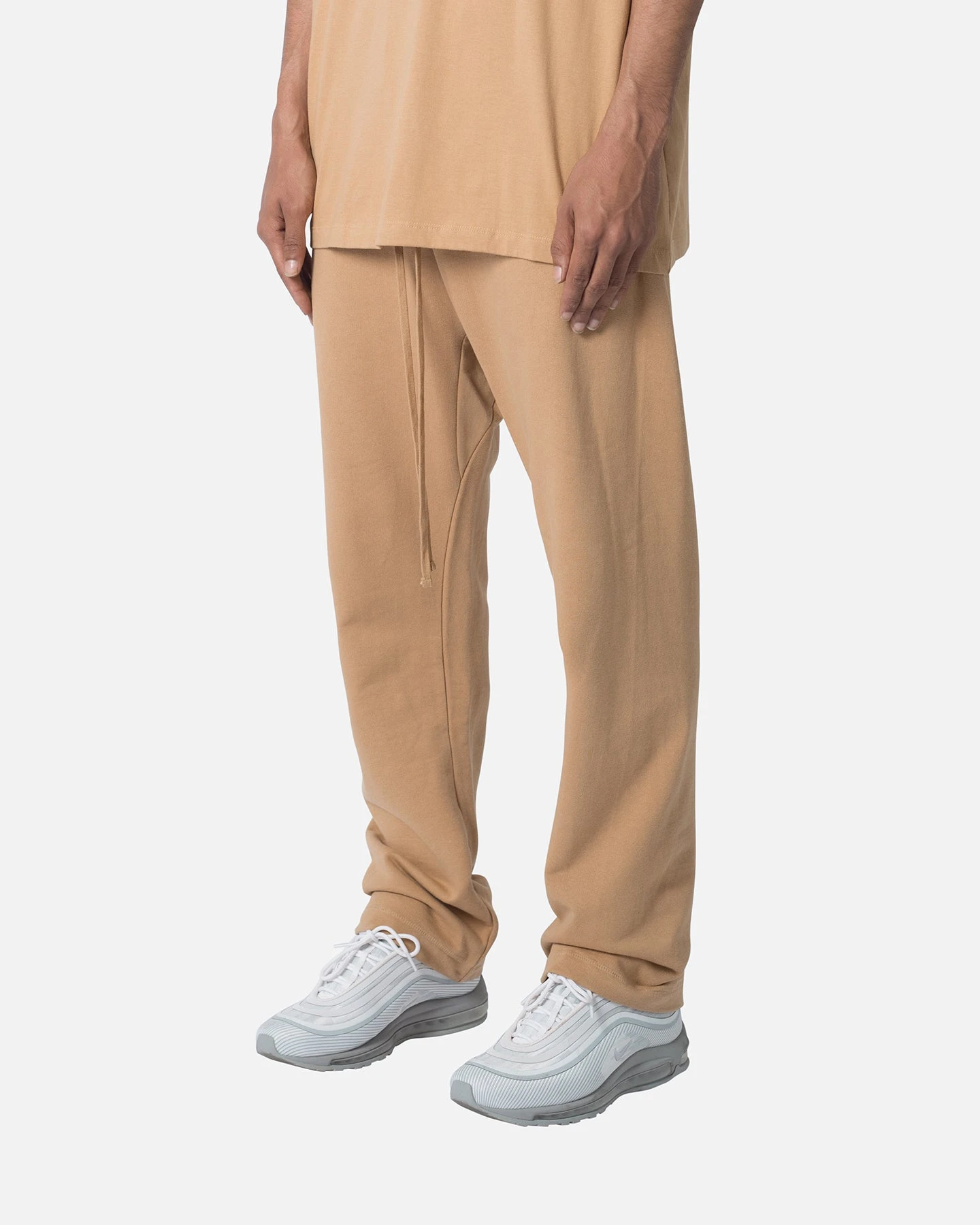 MNML Relaxed Everyday Sweatpants Khaki 2 MNML Relaxed Everyday Sweatpants Khaki - Image 2