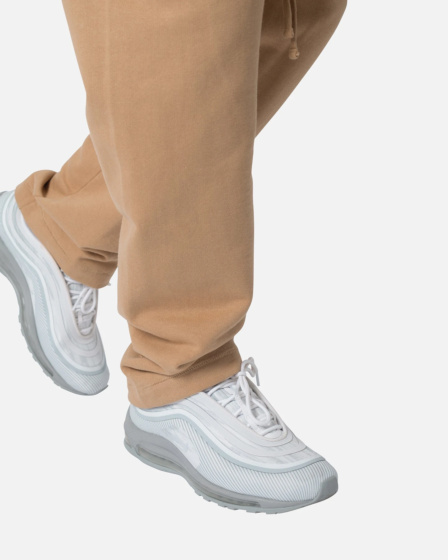 MNML Relaxed Everyday Sweatpants Khaki 7 MNML Relaxed Everyday Sweatpants Khaki - Image 7