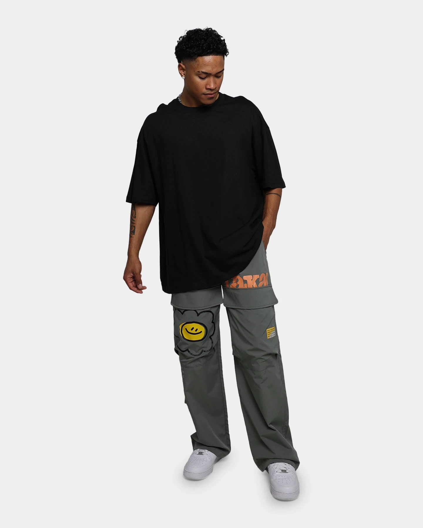 Taka Original Cargo Trousers Khaki Green 2 Taka Original Cargo Trousers Khaki Green - Image 2