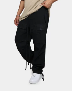 MNML Utility Cargo Pants Black 12 MNML Utility Cargo Pants Black -Champions Style 03010791 YB001 mens 0040