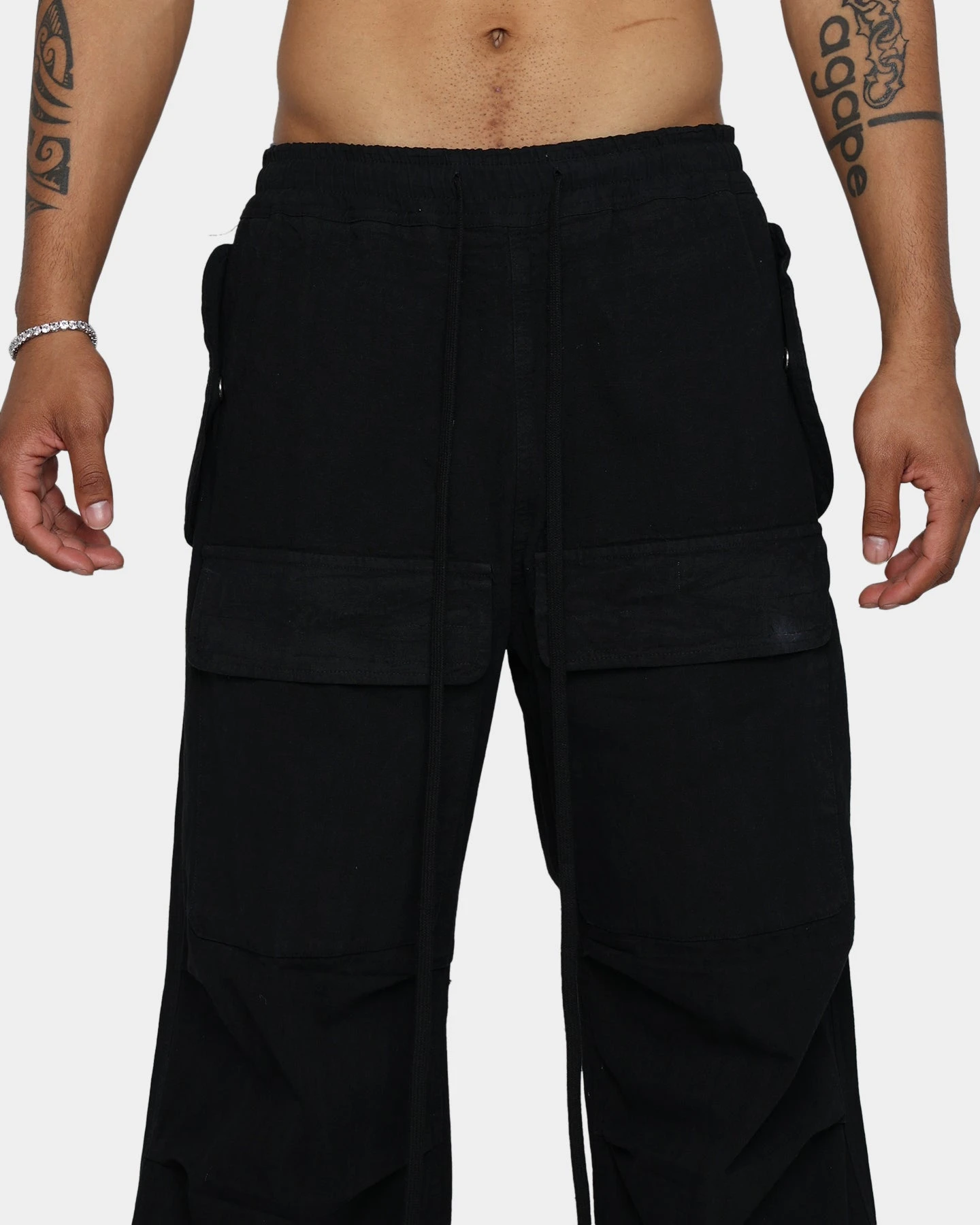 MNML Utility Cargo Pants Black 7 MNML Utility Cargo Pants Black - Image 7