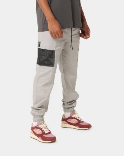 Carre Steppa Jogger Grey -Champions Style 03010914 YQ001 mens 0010
