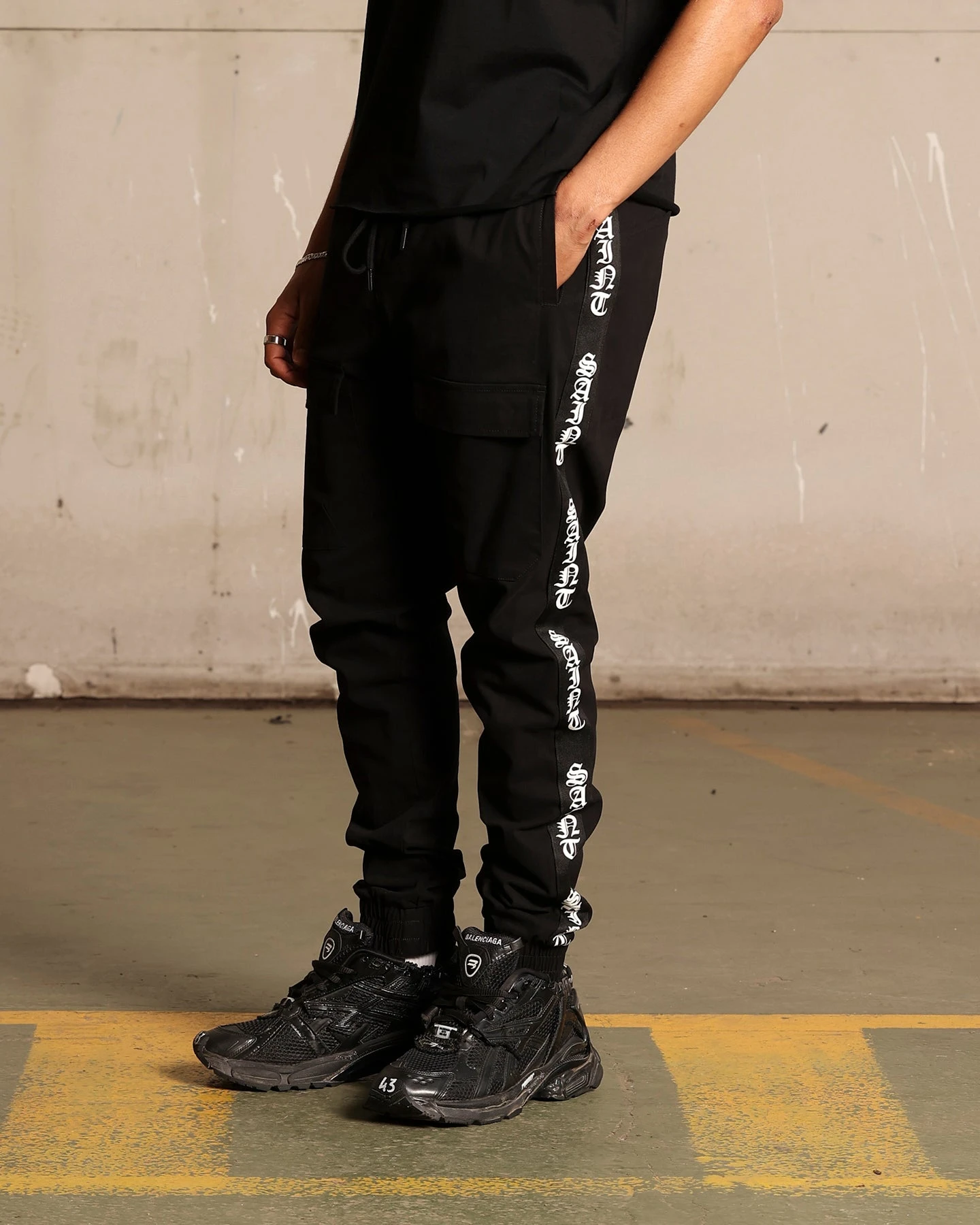 Saint Morta Fallen Jogger Black 7 Saint Morta Fallen Jogger Black - Image 7