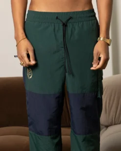 Carre Block Joggers Forest Green/Midnight Blue -Champions Style 03011241 YF262 mens 0007 scaled