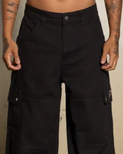 Loiter X The Anti Order Flow Cargo Pants Black 14 Loiter X The Anti Order Flow Cargo Pants Black -Champions Style 03011404 YB001 mens 0070 scaled